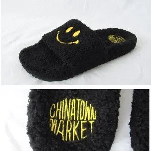 CHINATOWN MARKET \'Smiley\' Black Sherpa Slides Shearling Black Slide Sandals SZ L CHINATOWN MARKET | Size 9 | EUC Smiley Black | Mercari main image 3
